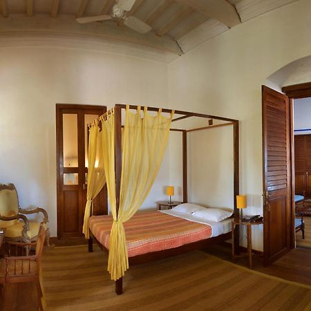 Tharangambadi Neemrana'S - Bungalow On The Beach מראה חיצוני תמונה